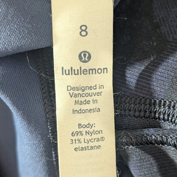 Lululemon Wunder Under Crop Hi Rise Camouflaged Midnight Navy 8 - Picture 7 of 8